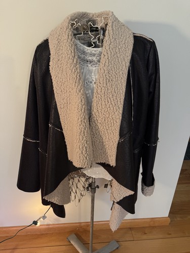 Cappotto donna asimmetrico